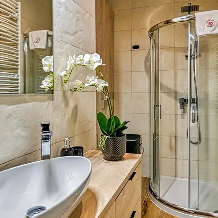 Apartmán Apartament B8 Green Z Basenem, Jacuzzi, Sauna, Spa Znajduje Sie W Tym Samym Budynku, Blisko Norweska Polana - 5d *